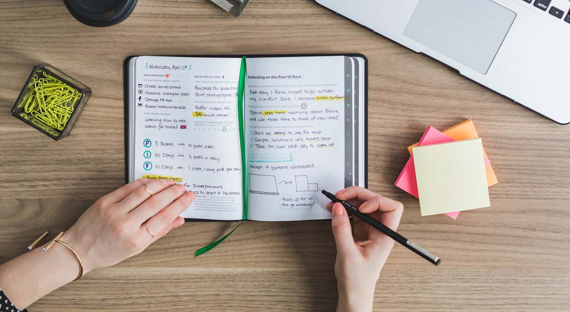 This theme comes with many necessary features.